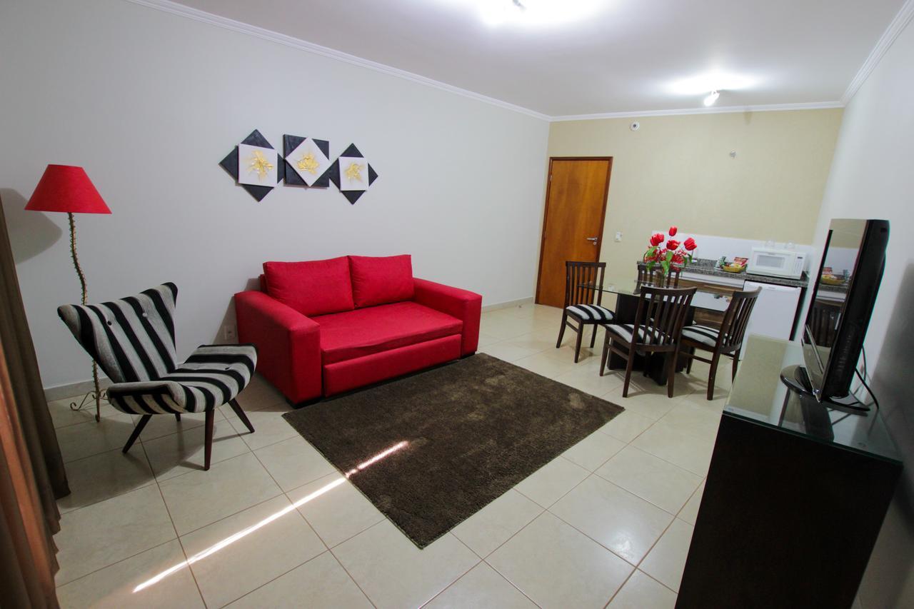 Beira Lago Palace Hotel Morrinhos  Exterior foto